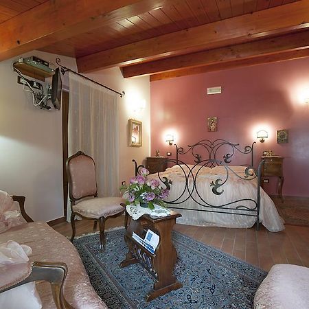 B&B La Ginestra Civita Pokoj fotografie